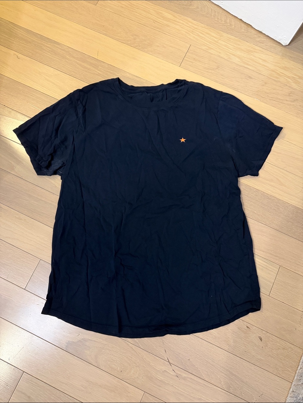 Men's Black Short-Sleeve Star Tee